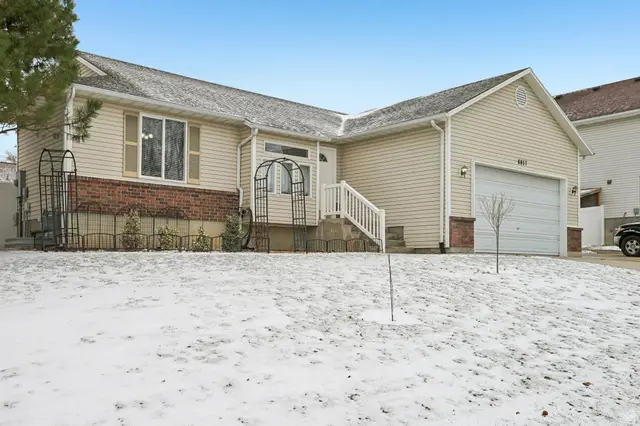 6057 W Miners Mesa Dr, West Jordan, UT 84081 - #2