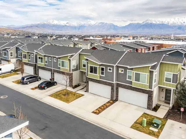 7058 N Mountain Field Dr, Eagle Mountain, UT 84005 - #3