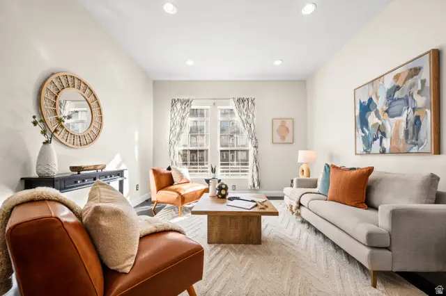 4276 S Main St E #208, Murray, UT 84107 - #3