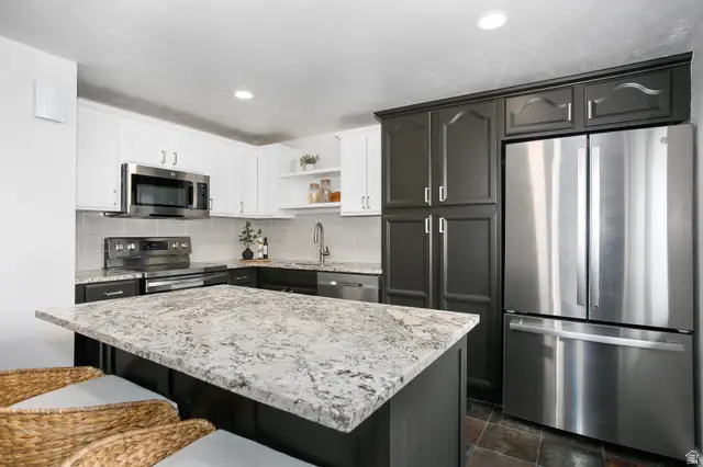 11 Quebec Cir, Tooele, UT 84074 - #3