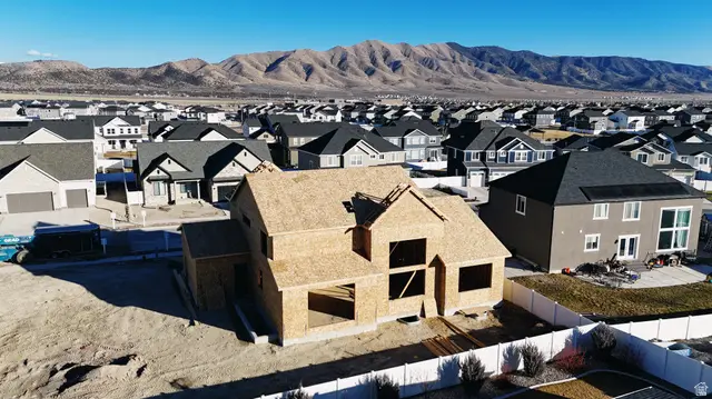 5325 N Honey Suckle Way #646, Eagle Mountain, UT 84005 - #3