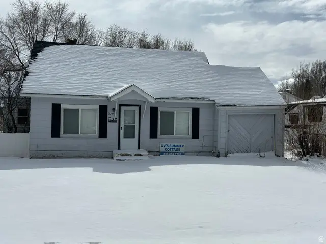 279 W 100 N, Panguitch, UT 84759 - #1