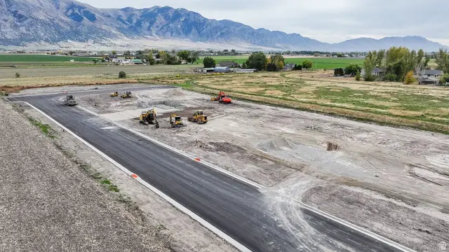 5083 W 10100 N #6, Elwood, UT 84337 - #1