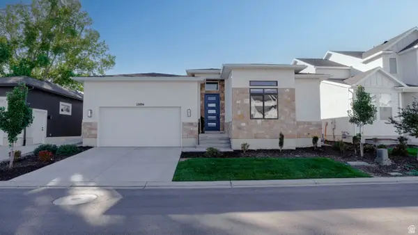 12894 S Berlynn Dr #17, Riverton, UT 84065