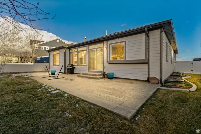 1168 W Tivoli Way, Syracuse, UT 84075 - #3