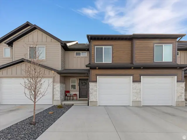 3047 S Old Emigrant Rd, Syracuse, UT 84075 - #1