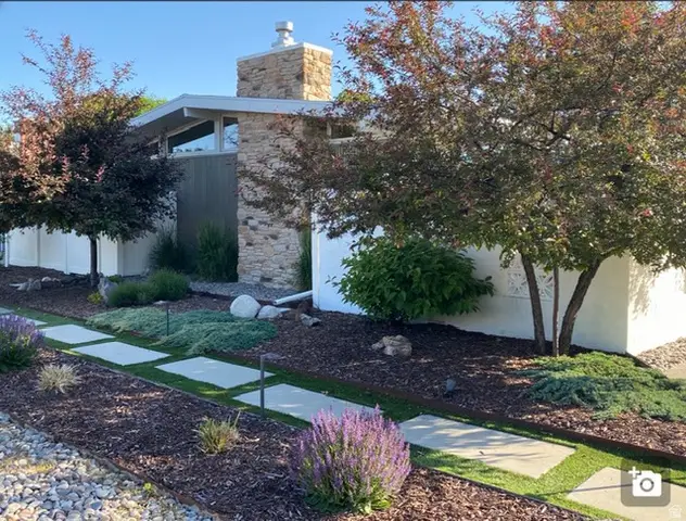 5471 S Dunbarton Dr E, Murray, UT 84117 - #3