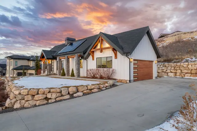 2613 S Spanish Oaks Dr, Spanish Fork, UT 84660 - #2