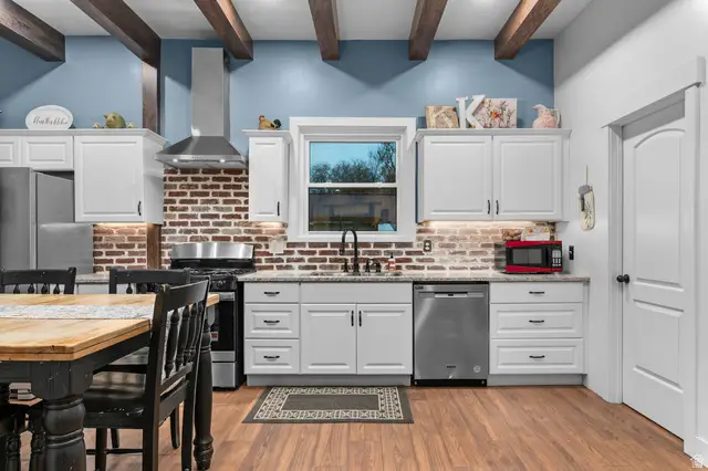 171 W 200 S, Springville, UT 84663 - #3