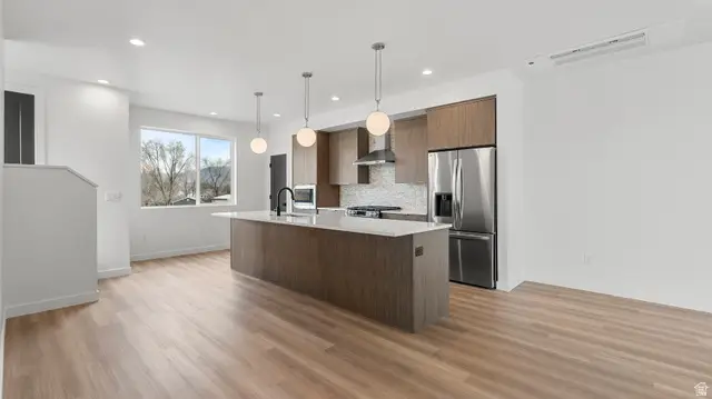 611 E Eleanor Cv S #33, Salt Lake City, UT 84107 - #3