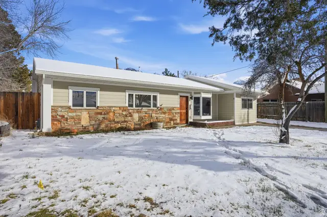 6945 S Virginia Dr, Cottonwood Heights, UT 84121 - #2