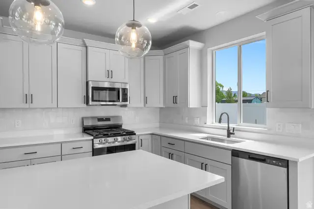 708 N 600 W #107, Tremonton, UT 84337 - #3