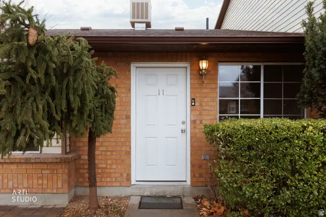 939 S Freedom Blvd #11, Provo, UT 84601 - #2