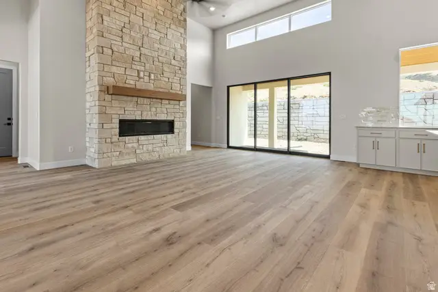 1691 E 1060 N #217, Salem, UT 84653 - #3