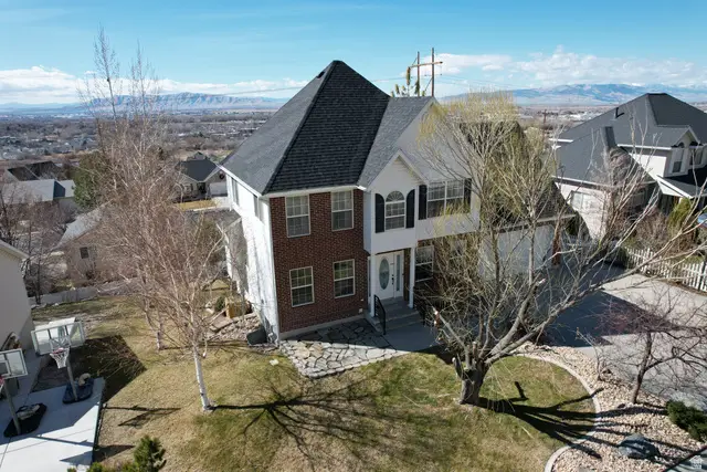 1083 N 700 E, Springville, UT 84663 - #2