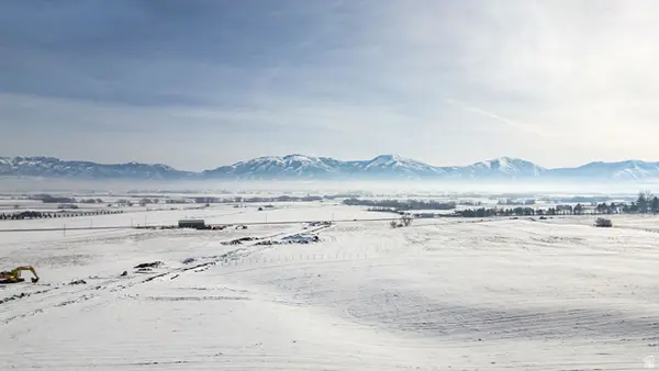 5302 W 3100 S #6, Wellsville, UT 84339