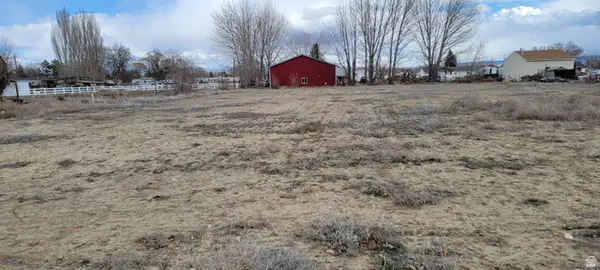 150 N 400 W, Huntington, UT 84528