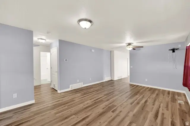 4624 N Maple Dr, Eagle Mountain, UT 84005 - #3