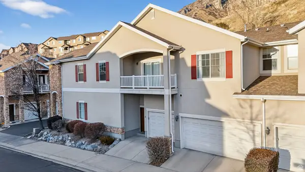 1077 Canyon Meadow Dr S #4, Provo, UT 84606