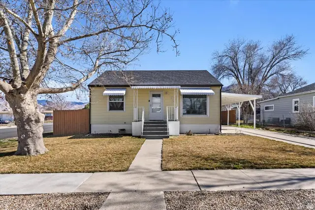 498 Parkway Ave, Tooele, UT 84074 - #2