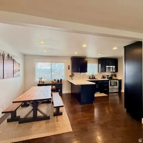 10240 S Locksley Rd E, Sandy, UT 84092 - #3