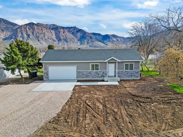 600 S Lincoln Ave #REAR, Ogden, UT 84404 - #3