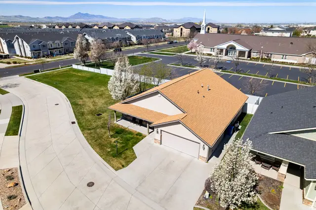 379 W 1530 N, Logan, UT 84341 - #2