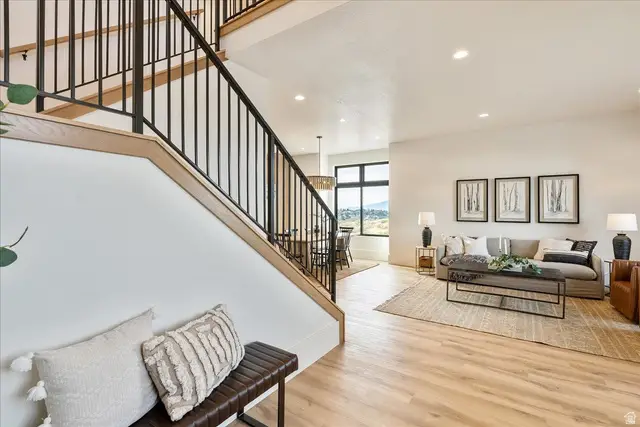 1602 E Center Pointe Dr, Lehi, UT 84043 - #2