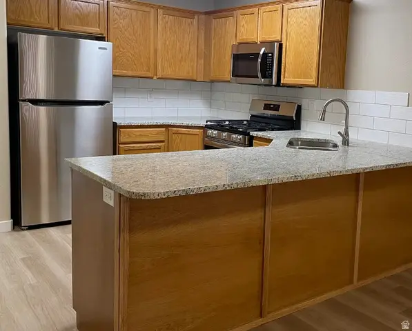 1004 W 180 S, Hurricane, UT 84737 - #3