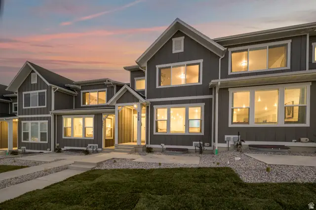 7529 S Topaz Sky Ln, West Jordan, UT 84081 - #3