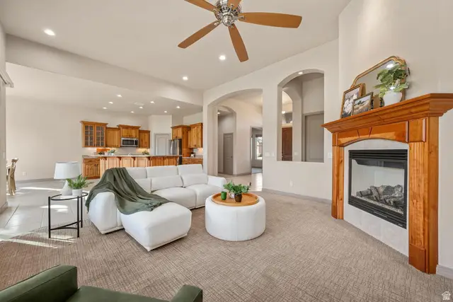 2263 W Sonoma Ln, Saint George, UT 84770 - #3