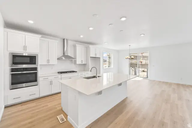 5477 N 5477 N Saddle Stone Dr #534, Eagle Mountain, UT 84005 - #2