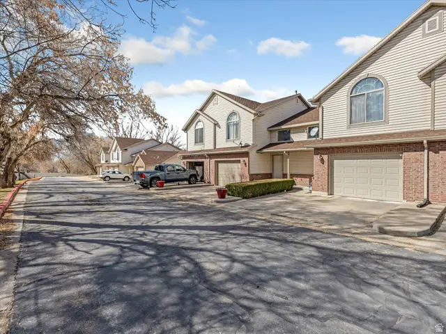 1137 E Holmes Ln S, Layton, UT 84041 - #3