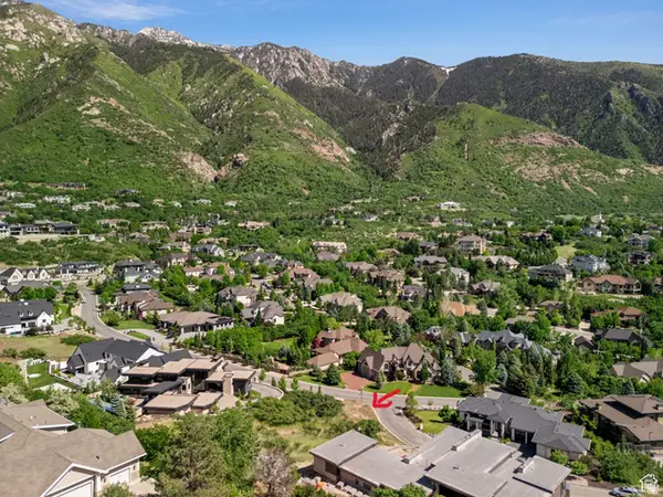 1 E Carriagewood Cv S #1090, Sandy, UT 84092