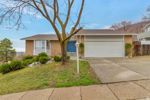 359 E 700 S, Farmington, UT 84025 - #1