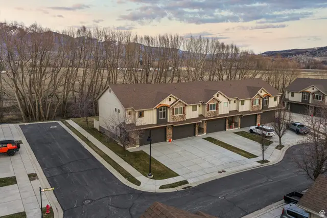 5494 N Aspen Meadow Ln W, Mountain Green, UT 84050 - #2