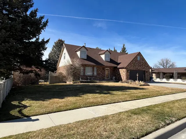 10866 S Savannah Dr Dr, Sandy, UT 84094 - #3