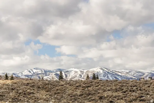 7081 E Evening Star Dr #220, Heber City, UT 84032 - #1