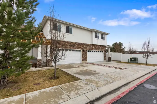 190 E White Spruce Cv S #805, Sandy, UT 84070 - #3