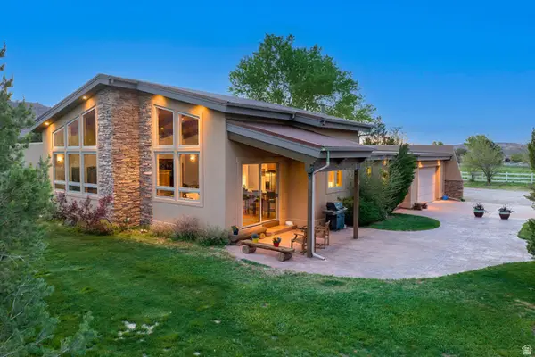 3885 S Maynard Ln #1, Moab, UT 84532