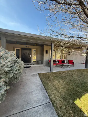 145 W Carnesecca Ct, Mapleton, UT 84664