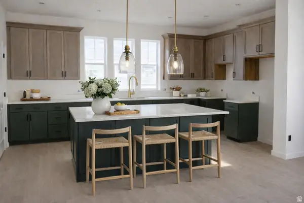 5069 W Rambutan Way S #119, South Jordan, UT 84009