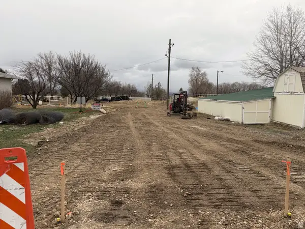 10541 S 3010 W, South Jordan, UT 84095