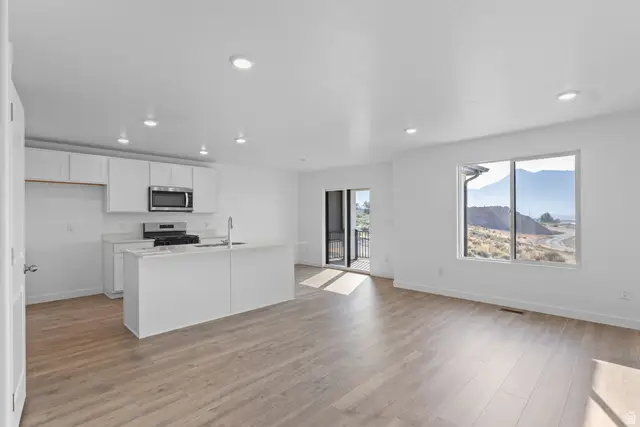 186 E Glencoe Dr #1057, Lehi, UT 84048 - #3