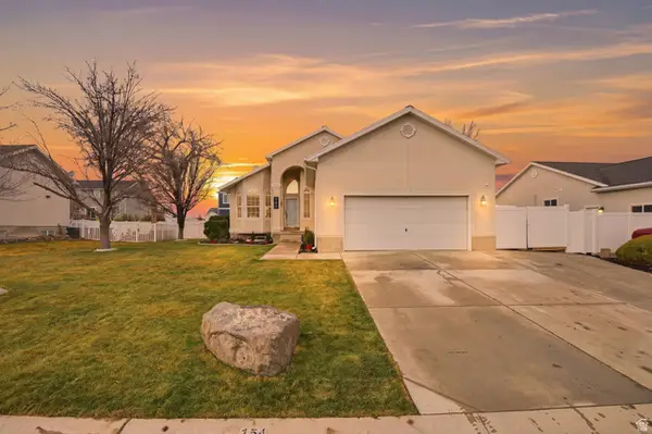 154 E Cove Rd, Saratoga Springs, UT 84045