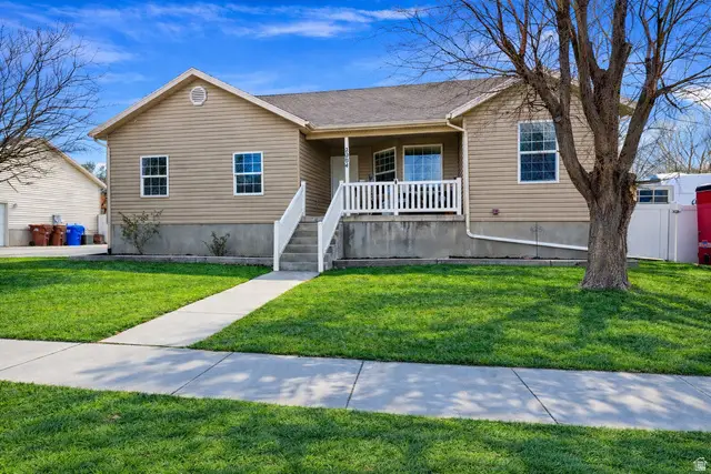 2004 E Juniper Dr N, Eagle Mountain, UT 84005 - #1