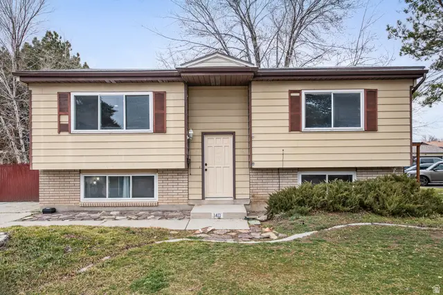 140 W 8710 S, Sandy, UT 84070 - #3