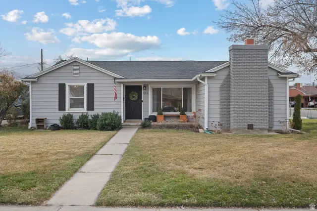 616 E Aaron S, Springville, UT 84663 - #2