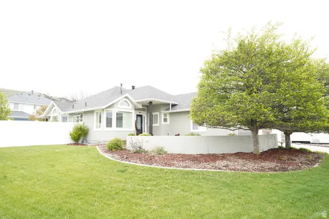 818 Summit Dr, Smithfield, UT 84335 - #1