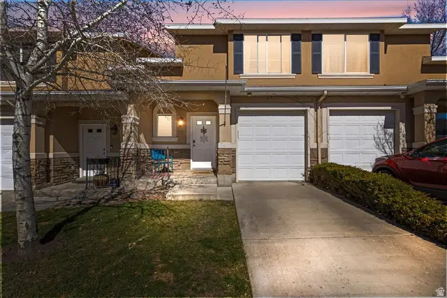 628 W Creek Bluff Cv, Sandy, UT 84070 - #2